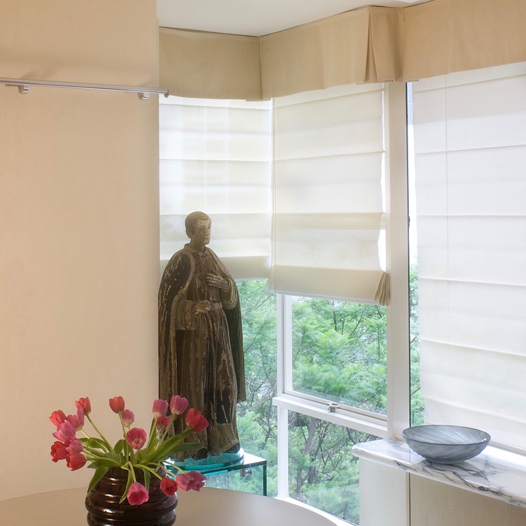 Window treatments Roman sheer corner Jerry Jacobs Design